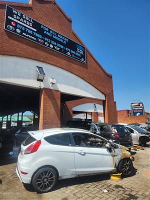 FORD FIESTA ST 1.6T ECOBOOST 2014 STRIPPING FOR SPARES