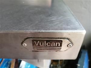 Stainless steel table 