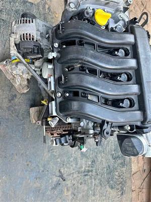 Renault senic megane 2 eng code K4MT 1.6 complete engine for sale my number WhatsApp or cell