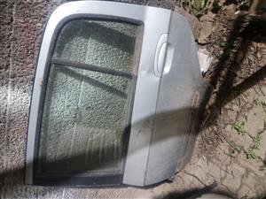 I am selling two full doors for Hyundai Getz 2005  
