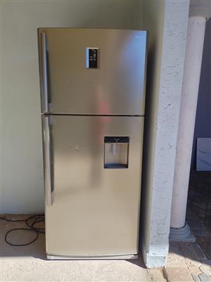 503L Samsung fridge freezer for sale.
