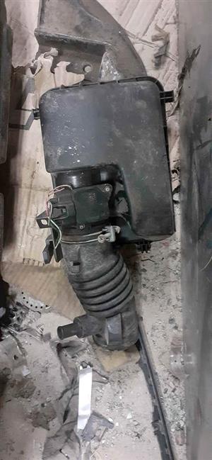 2007 Toyota Corolla Runx Shape Air Filter Box Top Cover With MAF Sensor