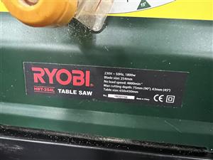Table Saw Ryobi HBT-254L 1800W