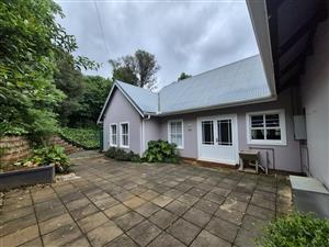 Spacious Lock Up and Go