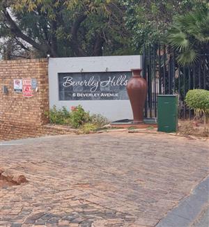 Townhouse For Sale in Bassonia