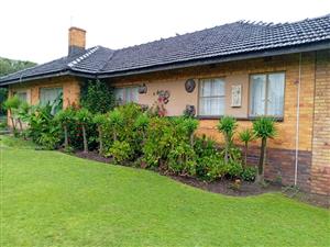 Neat as a Pin 4 Bedroom Home in Evander