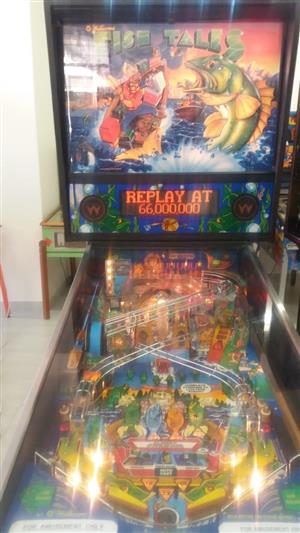Fish Tales Pinball Machine  a Williams Pinball 