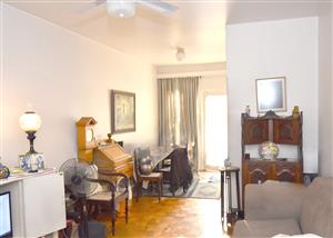 Spacious 1‑Bedroom Flat in Pelham, Kyalami — Ideal Lock‑and‑Go Living