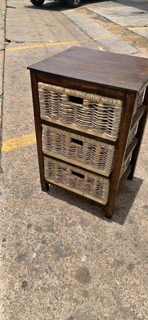 Side drawer cabinet 280 Steve Biko road  Gezina  PTA  calls  Wattsup