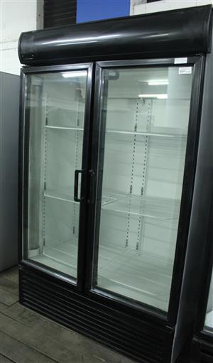 HUSKY BLACK AND WHITE 2 DOOR DISPLAY FRIDGE S064995A