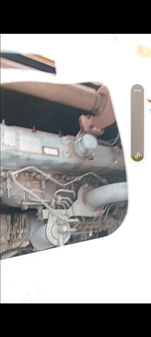 Excavator for parts ..