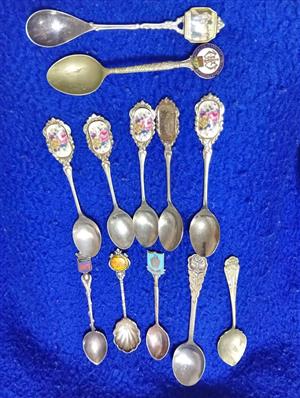Silver plated tea spoons