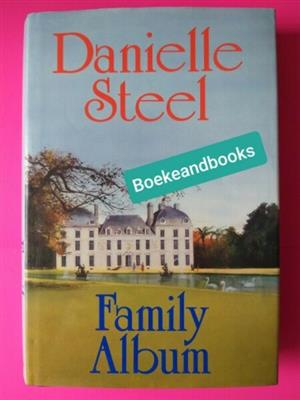 Family Album - Danielle Steel.