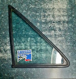 Vw Mk2 drivers door quarter glass