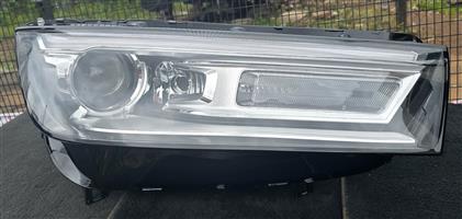 New stock arrivals  Audi q5 2018 Right xenon head lamp  80a 941 043 a/g