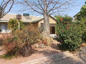Townhouse For Sale in Bela-Bela Ext 5
