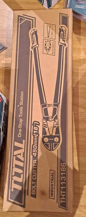 Brand New Total Tools Bolt Cutter