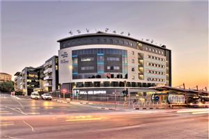 2200m² office space to rent in Parktown