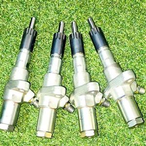 HINO TRUCK DIESEL INJECTORS 