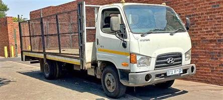 2012 Hyundai 4 ton Truck HD72 Open Bed