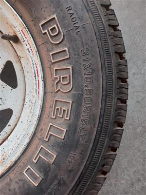 Toyota Hilux 3.0D4D & Fortuner X1 Tyre & Rim