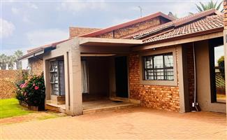 House For Sale in Actonville