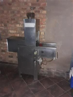 Ruhle 15 needle brine injector