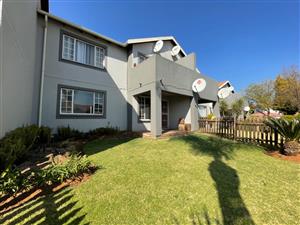 Apartment Rental Monthly in Glen Marais