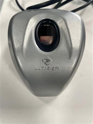Lumidigm fingerprint reader