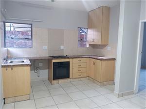 Spacious 2-Bedroom Apartment in a Secure, Well-Located Complex Near Campus
