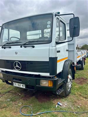 Mercedes Benz 80T Dropside