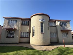 Priced to Sell – Upstairs 2-Bedroom Unit