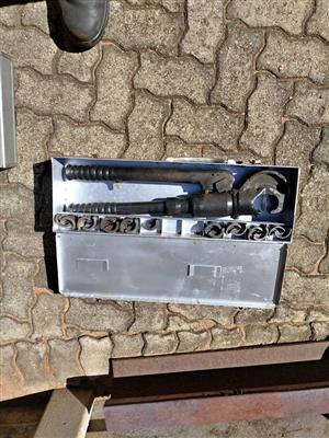 CRIMPING TOOL FOR SALE