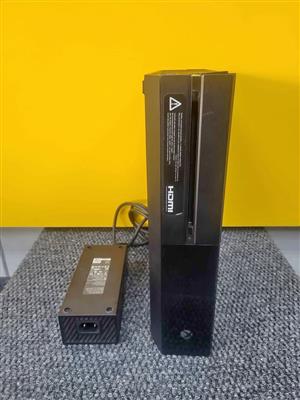 Microsoft Xbox One console (No controller)