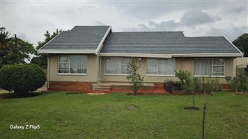 House Rental Monthly in Cresslawn