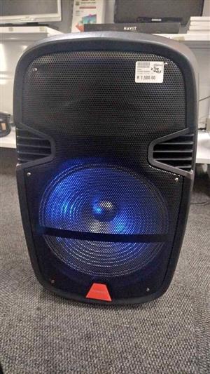 15" Bluetooth speaker