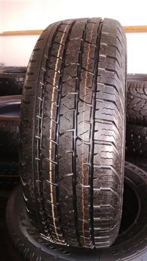 255/55/19 Continental cross contact 4x new tyres only R7999.
