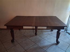 Vintage Wooden Dining Table 184 cm x 111 cm  with   beautiful turned table legs