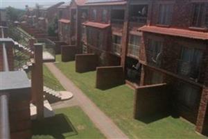 Apartment For Sale in Karenpark