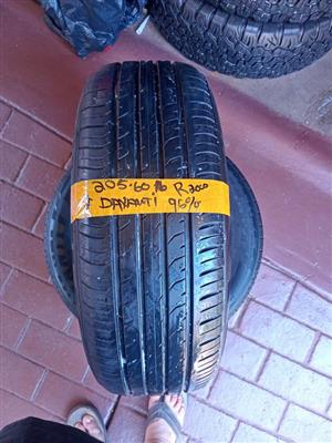 2x Davanti 16 inch tyres 95%