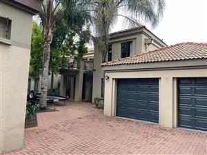 House For Sale in Aerorand