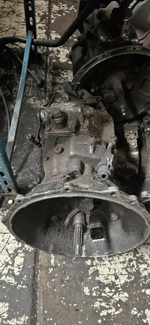Isuzu 2.8 tld 4ba1 truck gearbox.