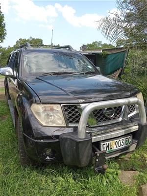 Double Cab Nissan  Navara Lexus  V8   6 Speed Gearbox  Good Running Order 