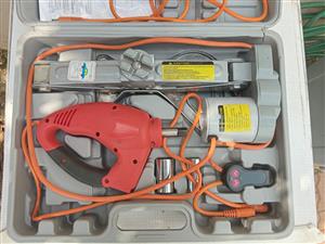 Electric Car Jack and impact