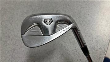 Taylormade RAC MB TP Forged 8 iron. Reg shaft. 2 Smal knicks but not in ball path. Golf Pride grip