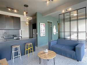 Prime Table Mountain View: Luxury & Investment at The Duke