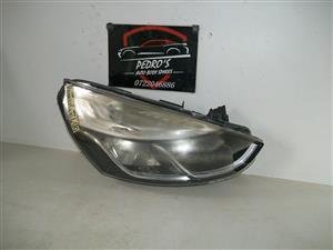 Renault Clio 4 '13-'22 right headlight