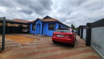 House For Sale in The Orchards Ext 55