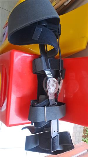 Medical support brace for leg