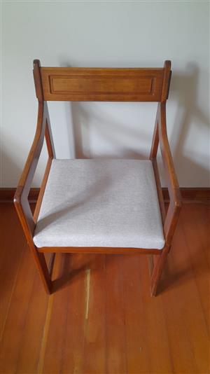 6 mahogany dining room chairs